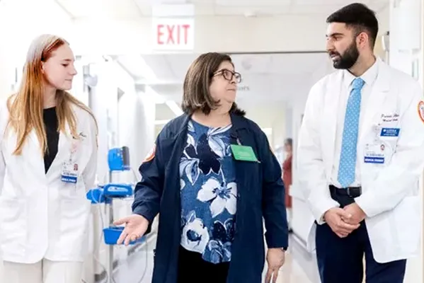 Loyola's Chaplain Mentor Program gets to the heart of patient-centered care