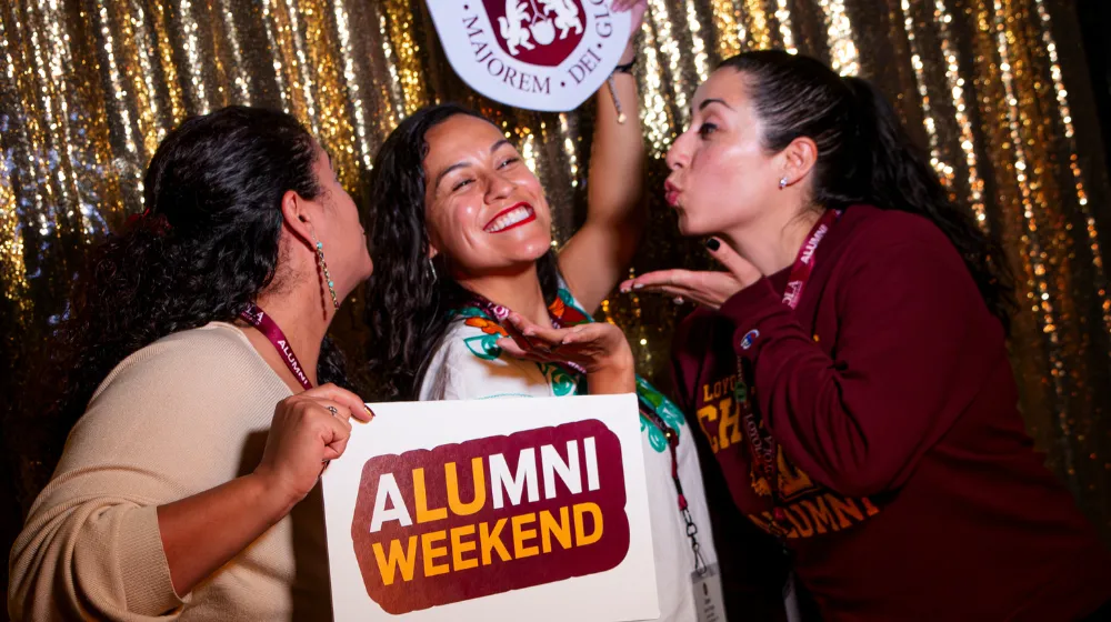 Alumni at an event.
