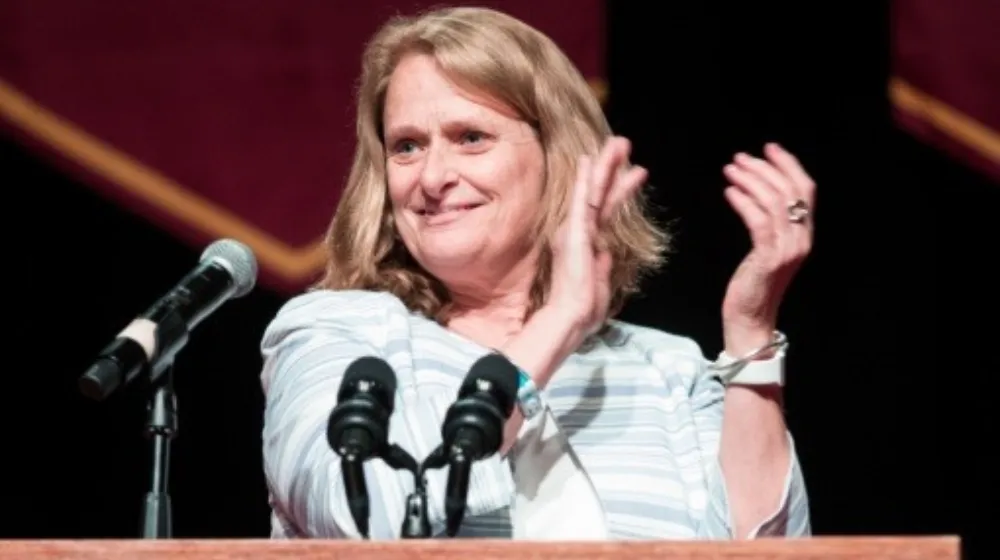 Jane Neufeld reflects on a career serving Loyola students and alumni