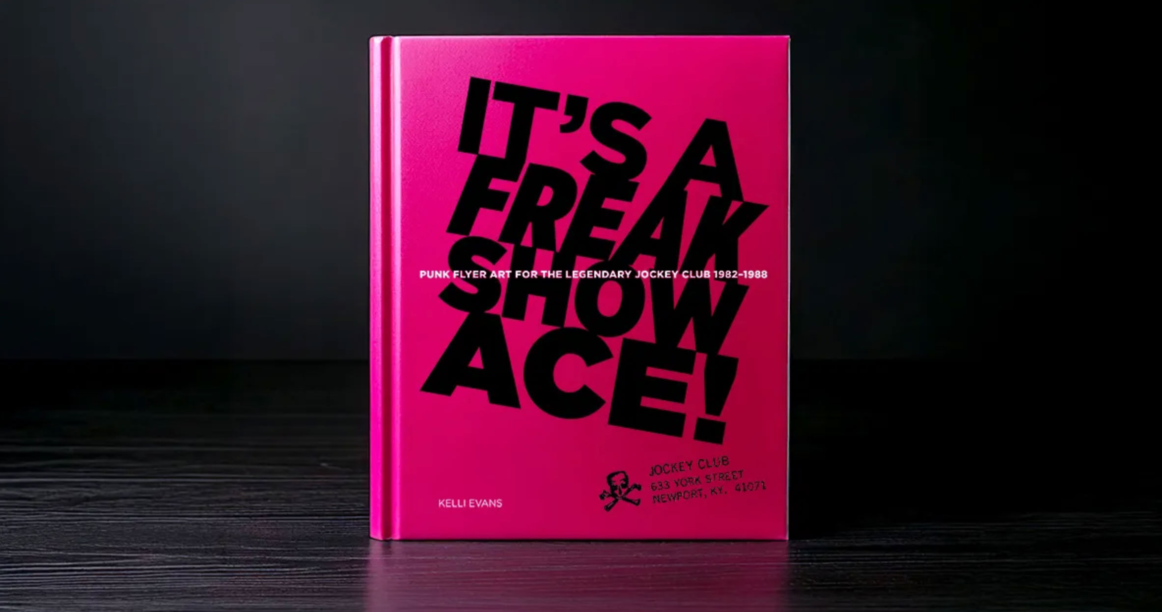 Kelli D. Evans' Book It's A Freak Show Ace! 