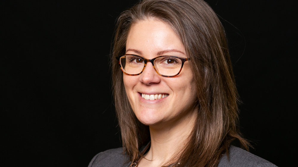 Amy Nelson headshot.