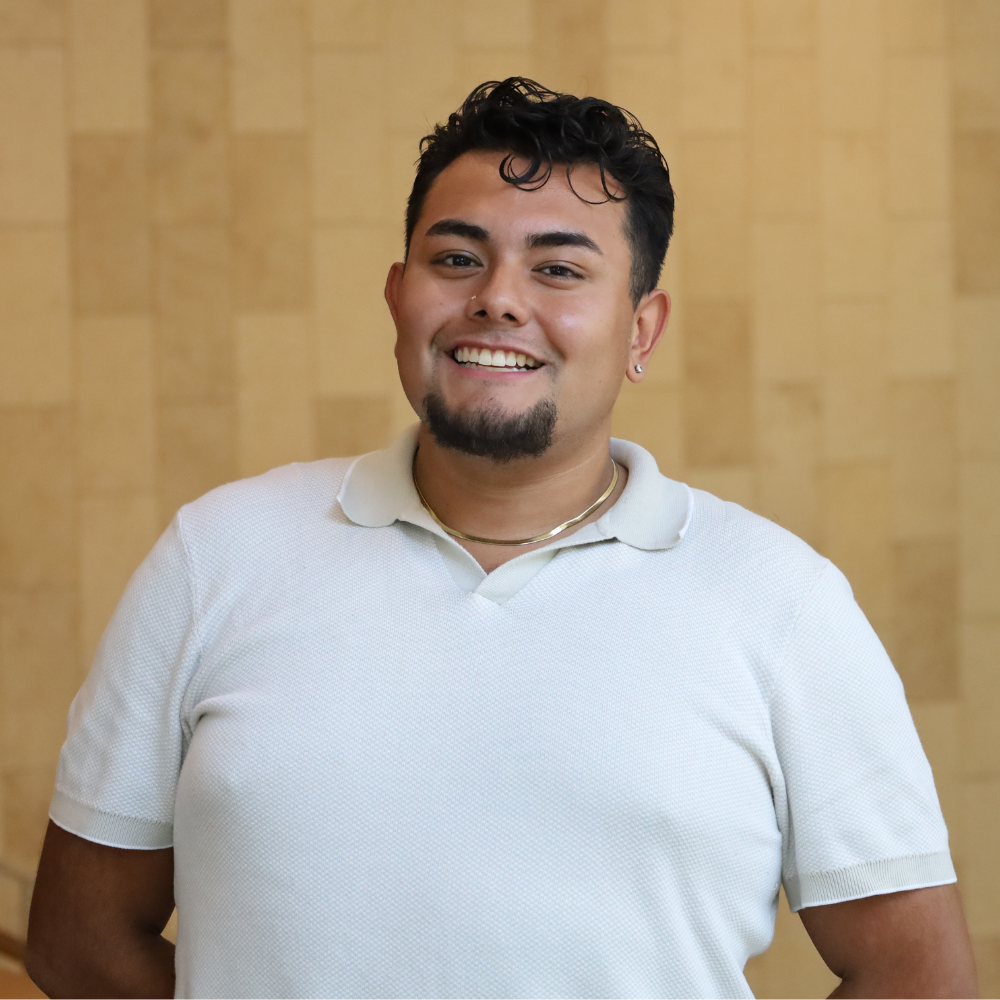 Puentes Fellow Angello Soriano .