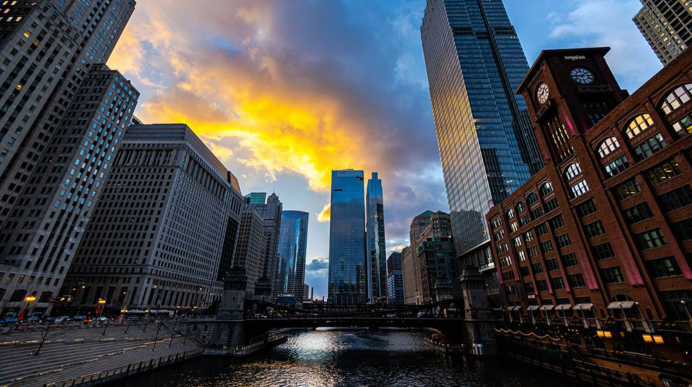 A video of the Chicago River and iconic skyscrapers in the Loop. A video of the Chicago River and iconic skyscrapers in the Loop.