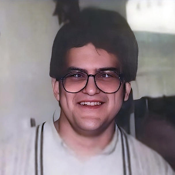 Photo of Enrique Guerrero