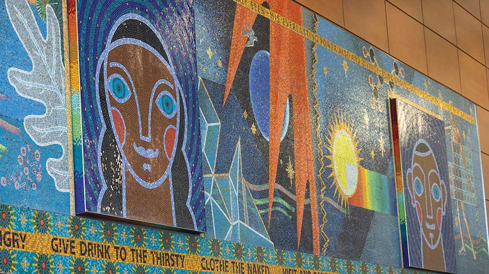 Marcella Niehoff Reading Room on Loyola’s Health Sciences Campus.