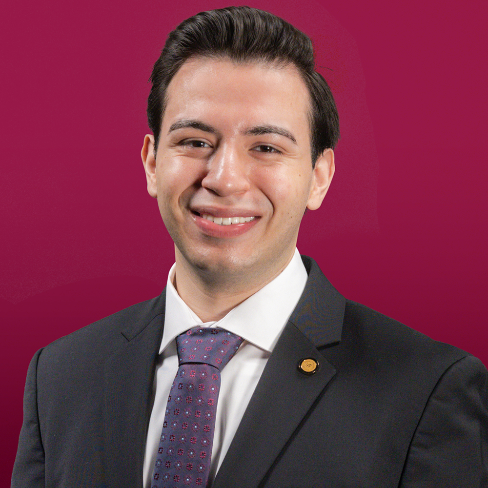 2026 President’s Medallion winner Marco Alvarado, College of Arts and Sciences