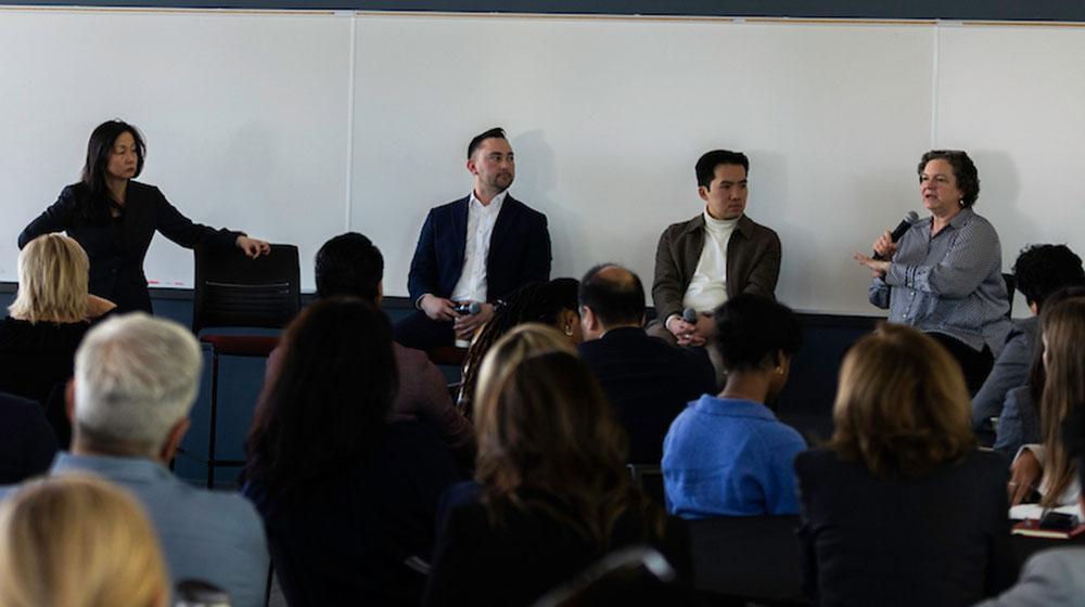 Grace Hong Duffin (Comcast), Joe Aguilar (IL State Treasurer's Office), Fred Tan (Hewlett Packard Enterprises), Allison Clark (MacArthur Foundation)