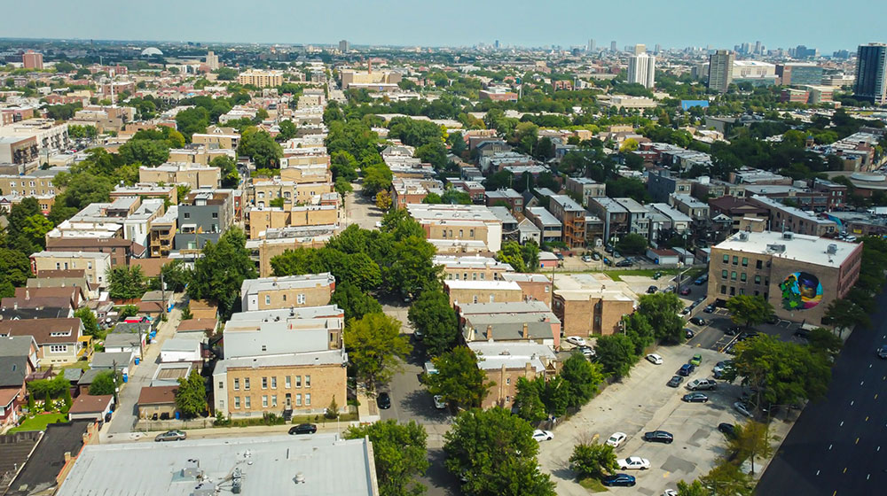 Aerial shot of Chicago neighborhood