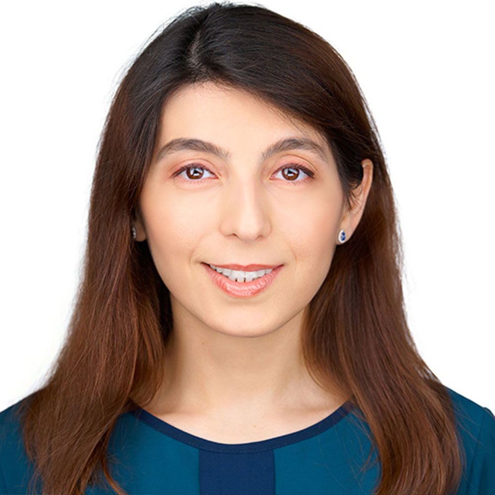 Gita Taherkhani headshot