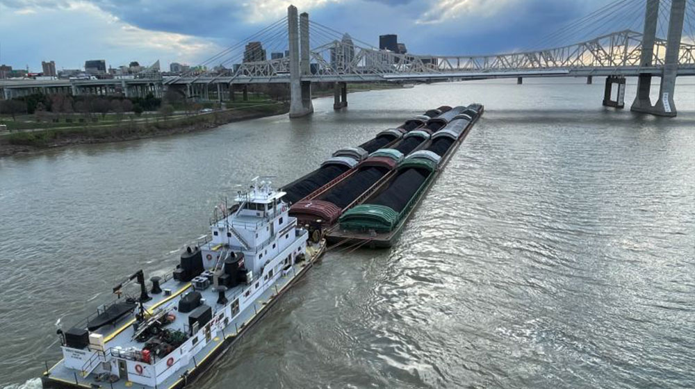 Towboat on Ohio river