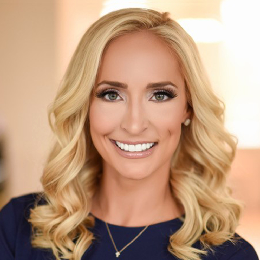 Dr. Elizabeth McIngvale, BSW ’09 and MSW ’10 Dr. Elizabeth McIngvale, BSW ’09 and MSW ’10