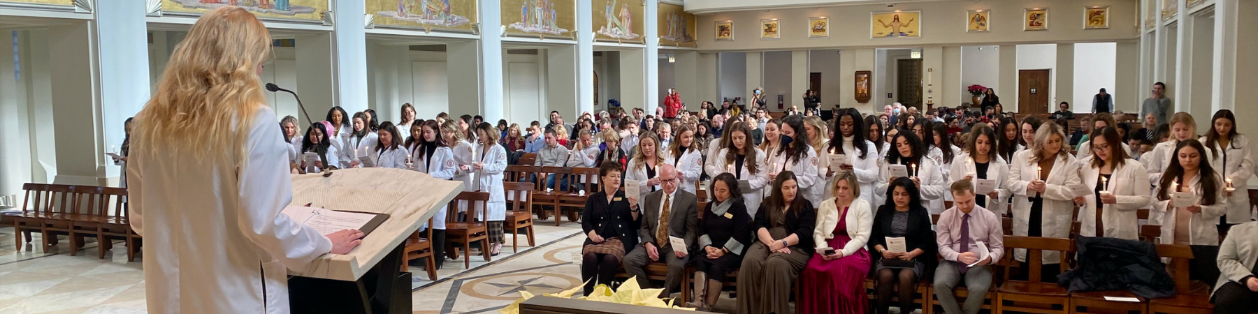 Loyola Chicago nursing students at their Dedication to the Profession.
