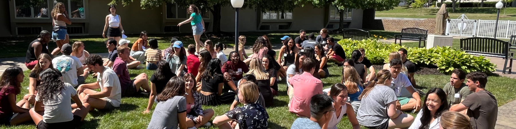 New students of the Loyola Stritch School of Medicine participating in HSC Ministry's JUMP Retreat.