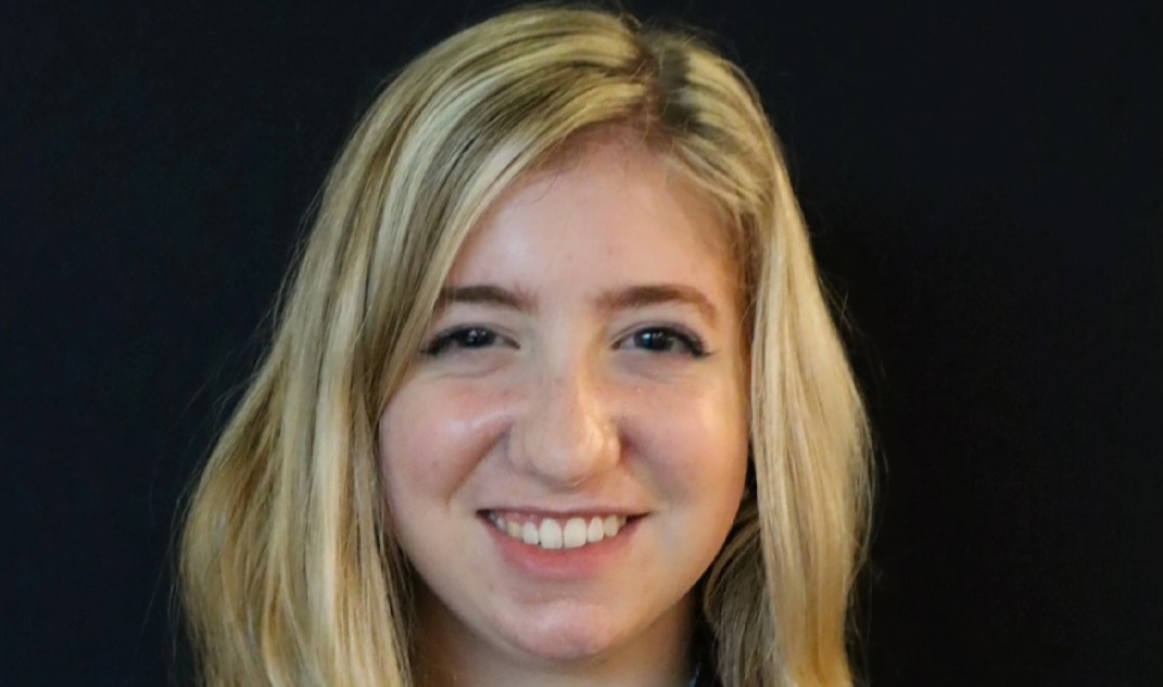 Physics student Amanda Newton